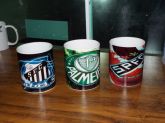 Canécas Diferentes